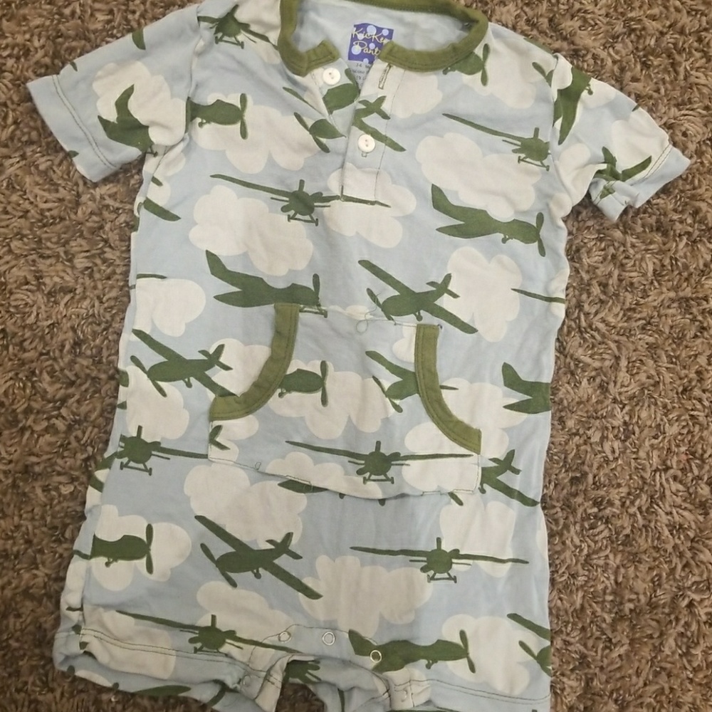 FREE WITH PURCHASE KicKee Pants romper